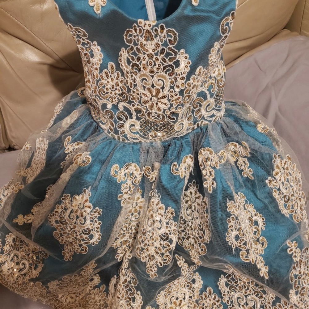 Beautiful teal blue princess dress